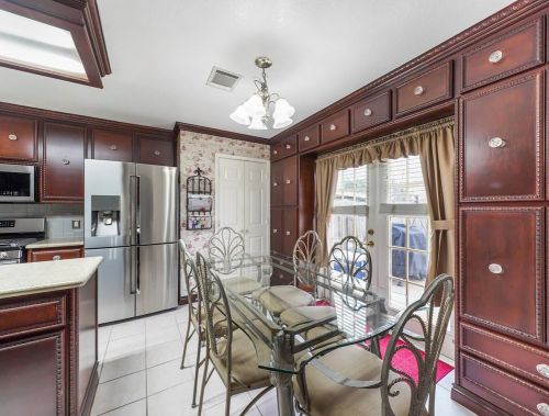 416 Spencer Lndg Ln, Morgans Point TX  77571-9147 exterior