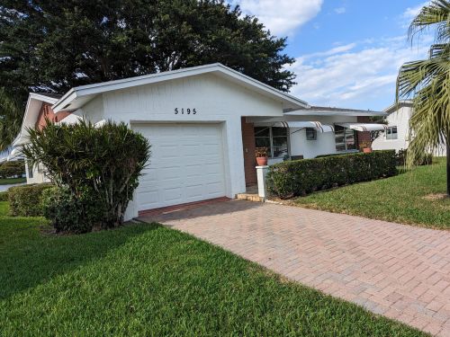 5195 Nicholas Dr, West Palm Beach, FL 33417-1013