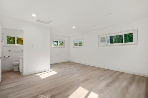 370 Grovecenter St, Covina CA  91723-2613 exterior