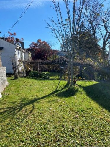 22 Whittlesey Ave, Waterbury, CT 06706-1923