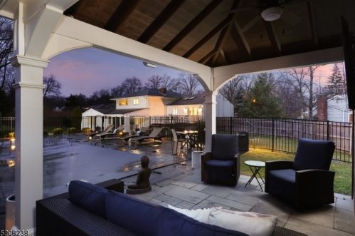 1364 Graymill Dr, Scotch Plains NJ  07076-4725 exterior