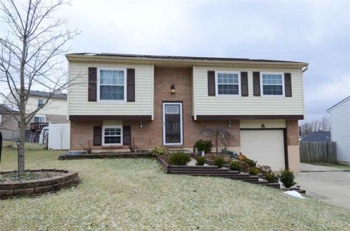 27 Delphi Dr, Covington, KY 41018-2857