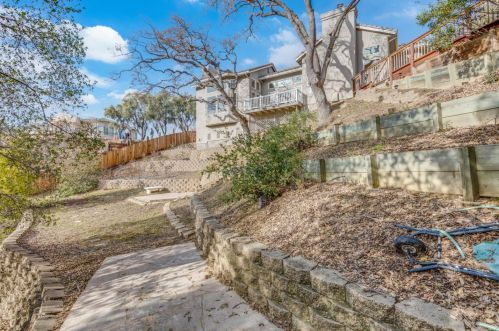 21461 Saratoga Hills Rd, Saratoga CA  95070-5377 exterior