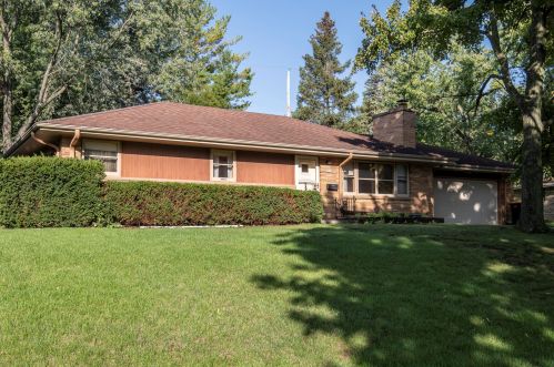 1617 118, Milwaukee WI 53226-3023 exterior