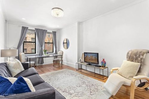 216 12th St, New York, NY 10003-9104