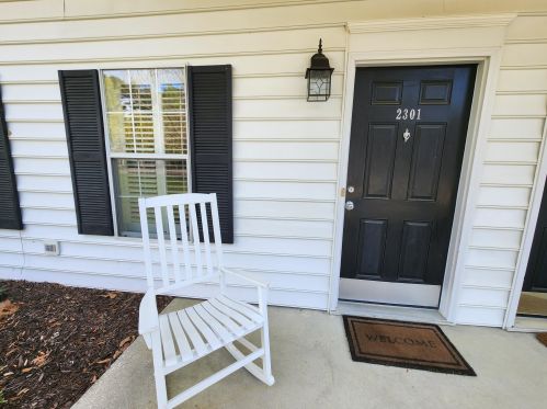 2301 Kings Gate Ln, Mount Pleasant SC  29466-8150 exterior