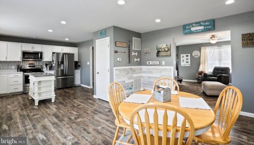 385 Bluebird Trl, Upton PA  17225-1704 exterior