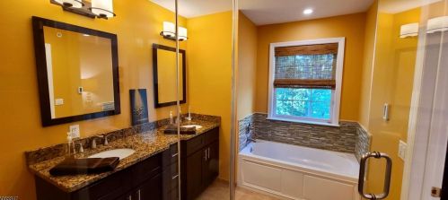 29 Greenbrook Dr, Bloomfield NJ  07003-2880 exterior