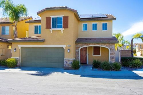 34195 Renton Dr, Lake Elsinore CA  92532 exterior