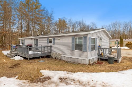 251 Fire Pond Rd, Hopkinton NH  03229-2923 exterior