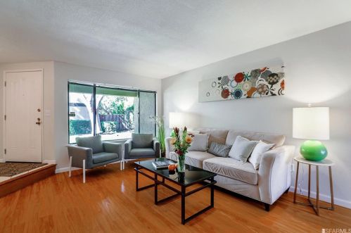 644 Ahwanee Ter, Sunnyvale, CA 94085-2313