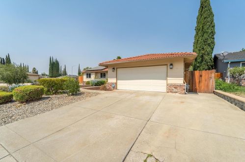 1641 Greenridge Dr, West Pittsburg, CA 94565-5656