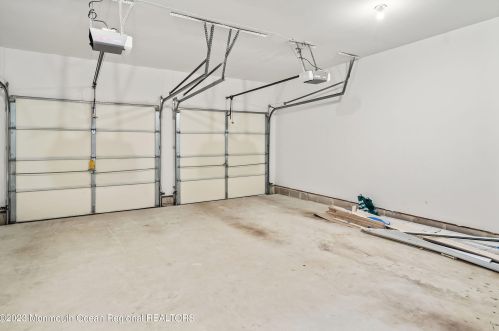 58 Baltusrol Dr, Jackson Twp NJ  08527-4012 exterior