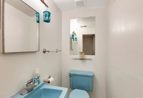 83 Otis Rd, Islip Terrace NY  11752-1907 exterior