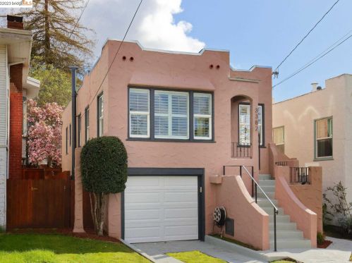 3382 62nd Ave, Oakland, CA 94605-1751