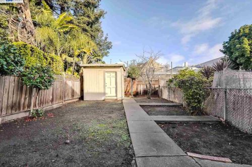 478 36 St, Oakland CA 94609-2327 exterior