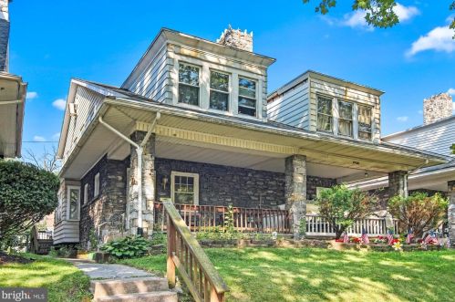 1002 16th St, Harrisburg, PA 17104-2606