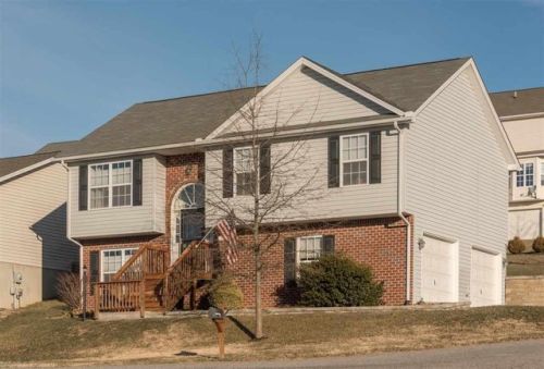 100 Wistaria Dr, Christiansburg, VA 24073-6293