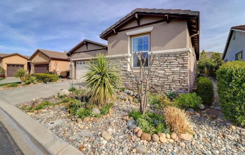 220 Riverside Dr, Rio Vista, CA 94571-2255
