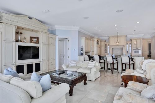 535 Ocean Shore Blvd, Ormond Beach FL  32176-5401 exterior