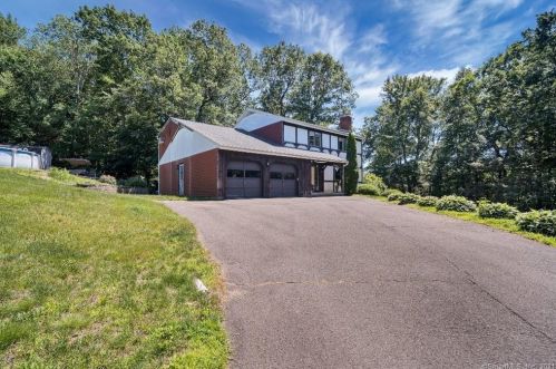 57 Bayberry Dr, Litchfield, CT 06787-1041