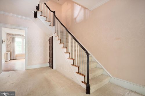 2106 Bancroft Pkwy, Wilmington, DE 19806-2206