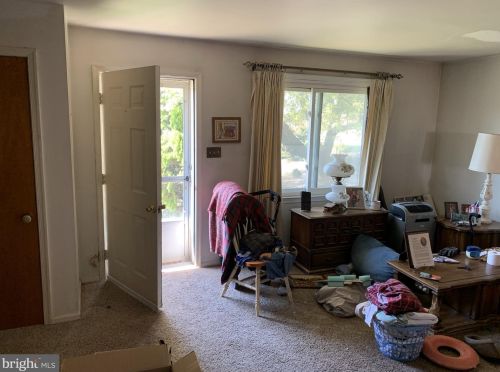 1115 Gray Ct, New Castle, DE 19720-6039