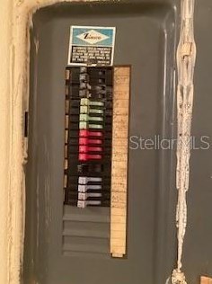 2783 L B Mcleod Rd, Orlando FL  32805-5967 exterior