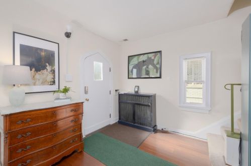 748 Beechwood Ave, Cincinnati OH  45232-1716 exterior