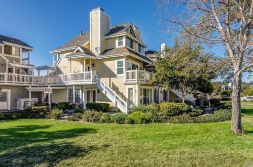 246 2nd St, Benicia, CA 94510-3247