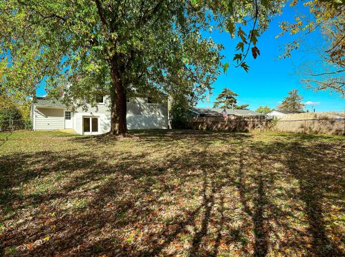 7131 Manderlay Dr, Florence KY  41042-2623 exterior