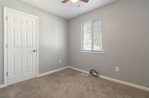 10 Westland Way, Delaware OH  43015-2223 exterior