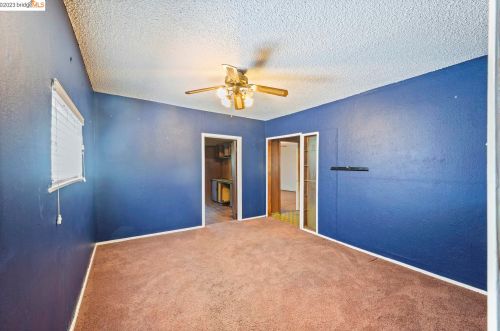 2752 Mabel St, Berkeley, CA 94702-2345