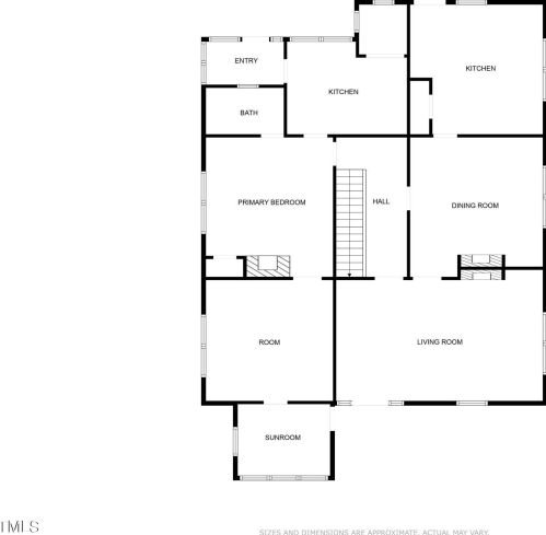 703 Tucker St, Burlington NC  27215-6541 exterior