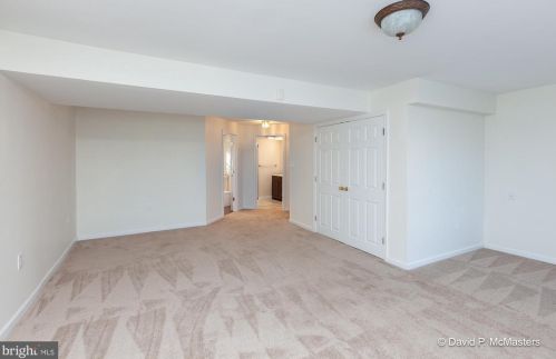 158 Dunlap Dr, Charles Town WV  25414-6506 exterior