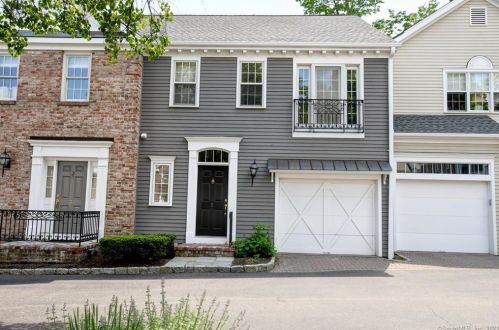 520 Main St, Ridgefield, CT 06877-3833