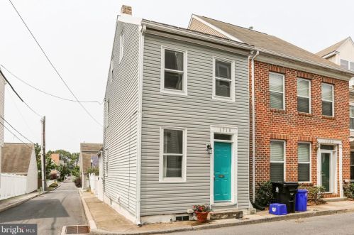1718 Fulton St, Harrisburg, PA 17102-1631