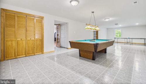 20 Hartlake Dr, Fredericksburg VA  22406-4635 exterior