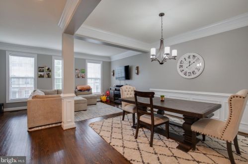 15935 Greymill Manor Dr, Haymarket VA  20169-4927 exterior