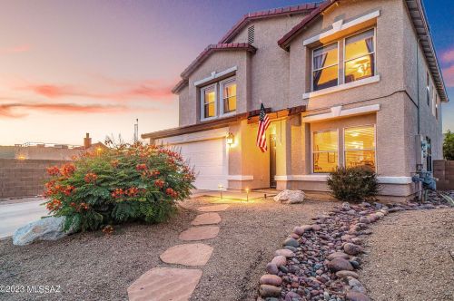 7834 Lees Ferry Ct, Tucson, AZ 85743-5226