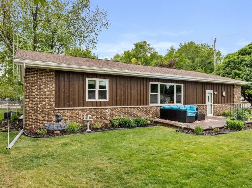 3319 Bellevue Pl, Two Rivers WI  54241-1527 exterior