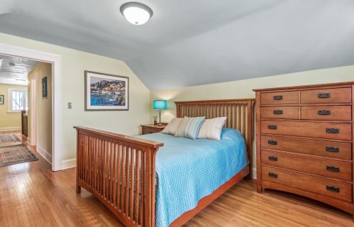 4821 Upton Ave, Minneapolis MN 55410-1806 exterior