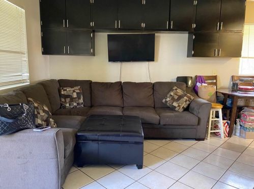 851 San Ysidro Blvd, San Diego, CA 92173-1872