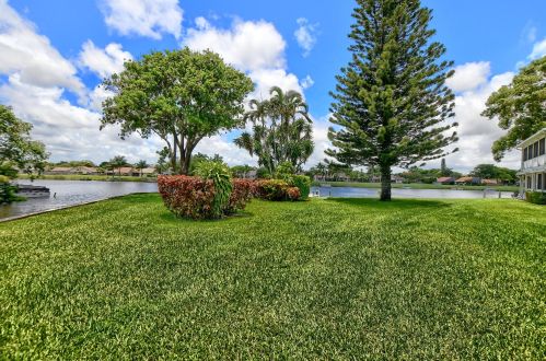 1260 20th Ave, Delray Beach, FL 33445-1474