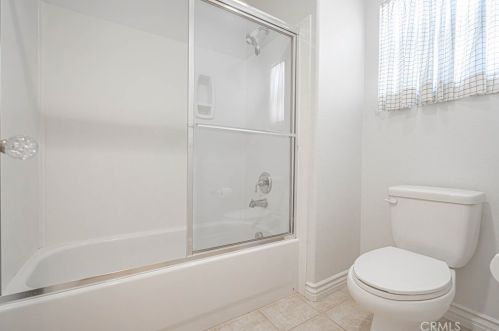 28342 Lorita Ln, Santa Clarita CA  91350-3211 exterior