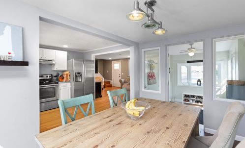 23 Laurier St, Somersworth, NH 03878-1735