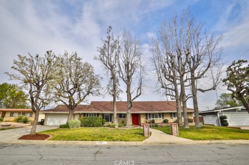 5861 Date Ave, Rialto, CA 92377-4049