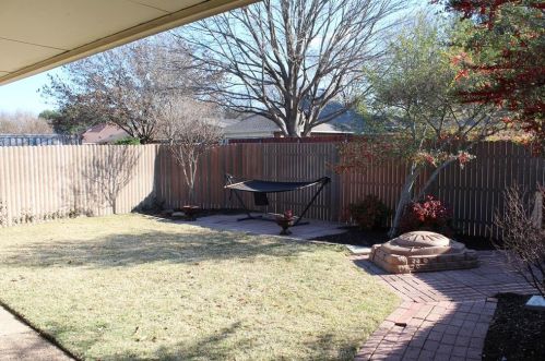 1214 Indian Paint Trl, Lewisville, TX 75067-5536