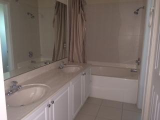 3250 Andrews Ave, Naples FL  34112-7304 exterior