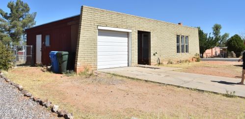 631 2nd St, Sierra Vista, AZ 85635-3107